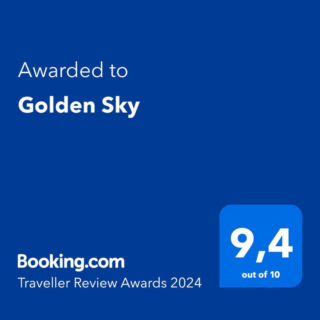 Golden Sky Apartment Cazin Exterior photo